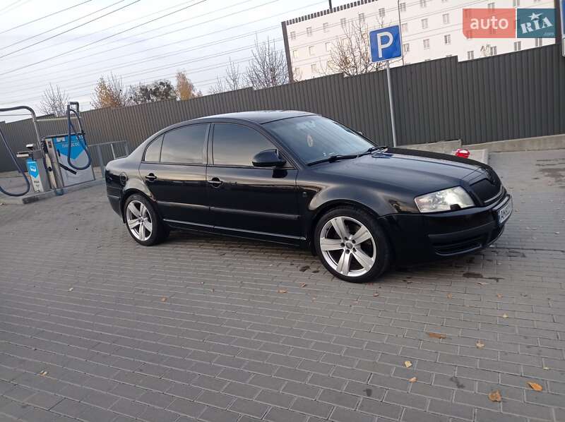 Лифтбек Skoda Superb 2007 в Вышгороде