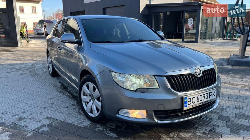 Лифтбек Skoda Superb 2008 в Самборе