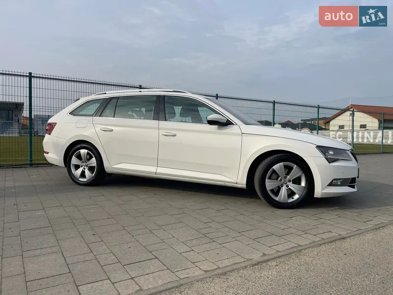 Skoda Superb 2016