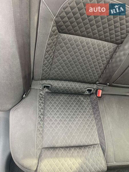 Універсал Skoda Superb 2016 в Ужгороді