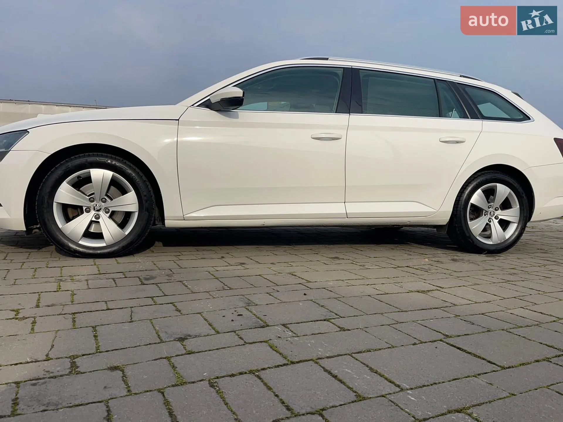 2016 Skoda Superb - мініатюра 63