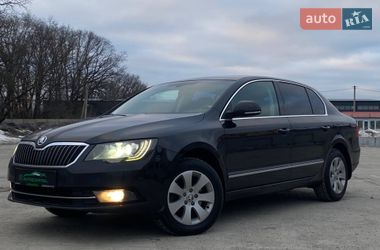 Лифтбек Skoda Superb 2013 в Киеве