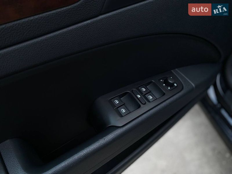 Лифтбек Skoda Superb 2013 в Киеве