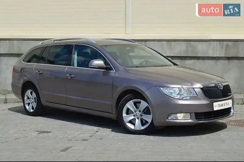 Універсал Skoda Superb 2010 в Береговому