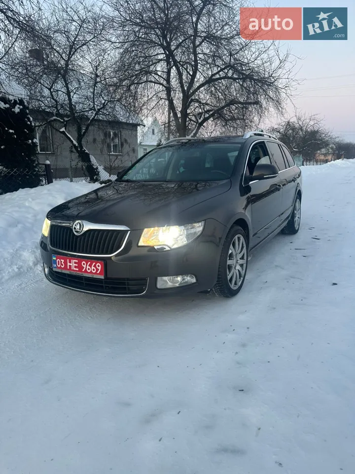 2011 Skoda Superb - мініатюра 27