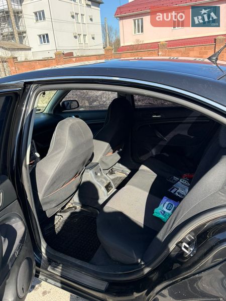 Ліфтбек Skoda Superb 2004 в Рівному