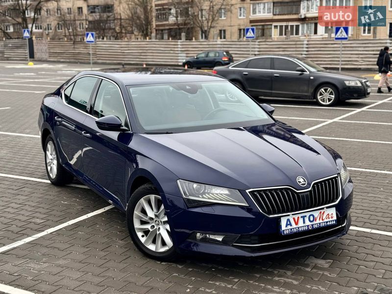 Лифтбек Skoda Superb 2015 в Кривом Роге