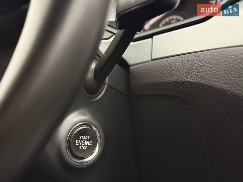 Лифтбек Skoda Superb 2015 в Кривом Роге