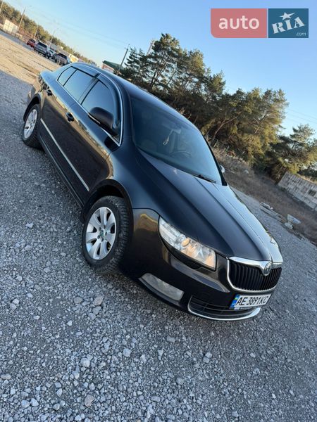 Лифтбек Skoda Superb 2012 в Каменском
