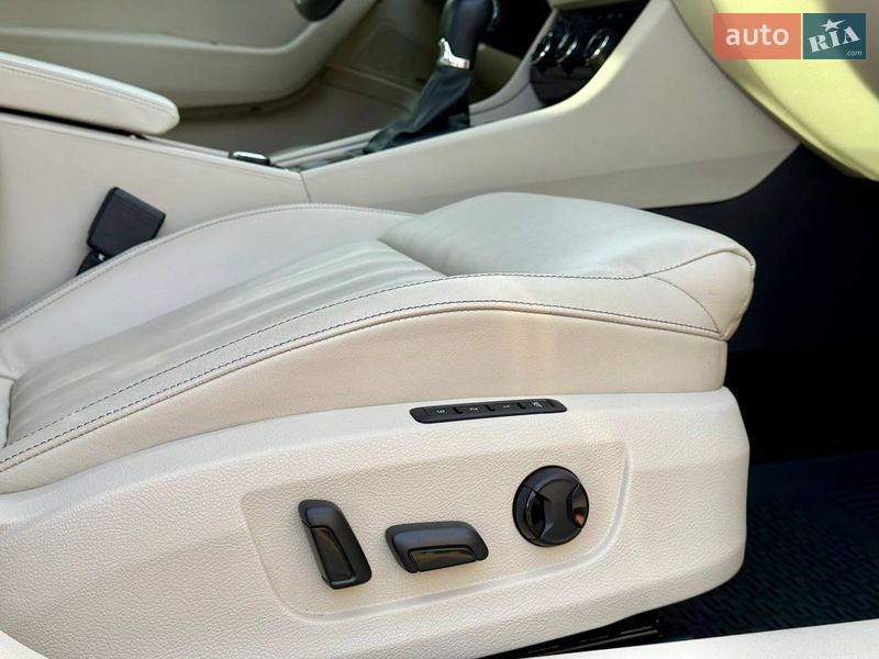 Ліфтбек Skoda Superb 2020 в Хусті