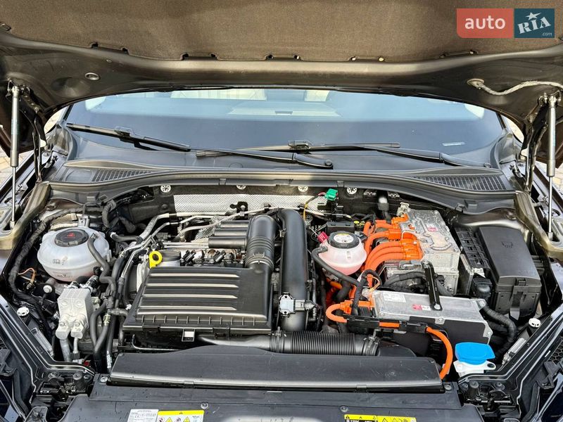 Ліфтбек Skoda Superb 2020 в Хусті