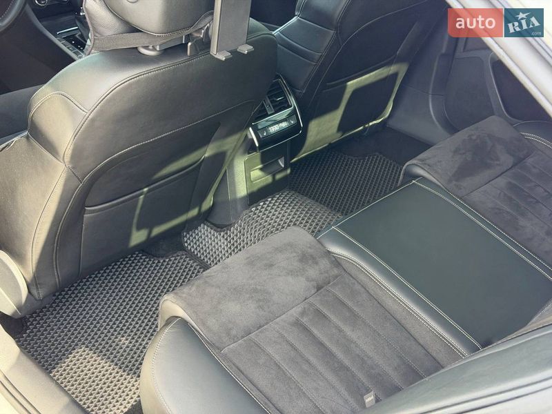 Лифтбек Skoda Superb 2022 в Киеве