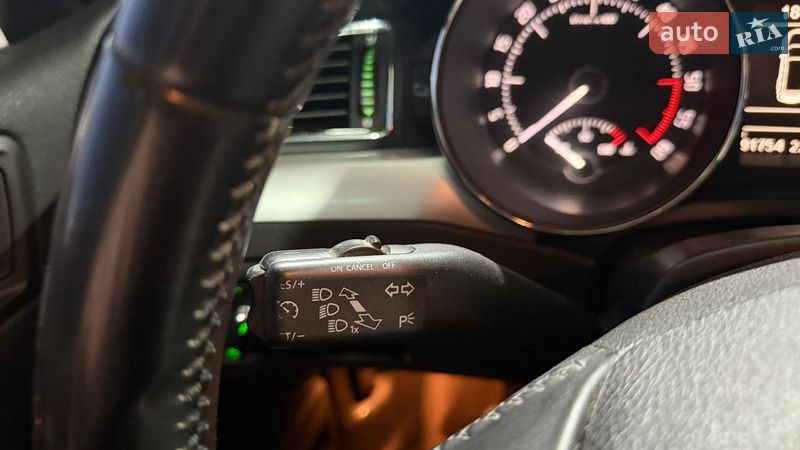 Универсал Skoda Superb 2012 в Ужгороде