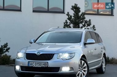 Универсал Skoda Superb 2011 в Луцке