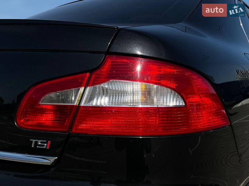 Лифтбек Skoda Superb 2012 в Луцке