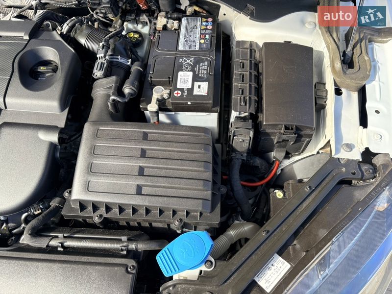 Универсал Skoda Superb 2017 в Нововолынске