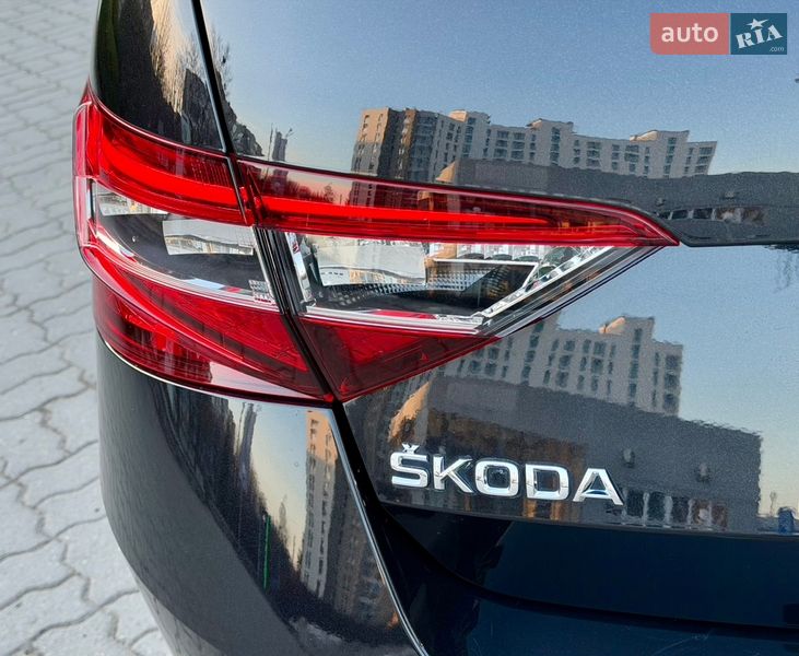 Лифтбек Skoda Superb 2017 в Луцке