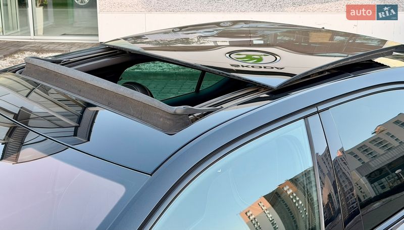 Лифтбек Skoda Superb 2017 в Луцке