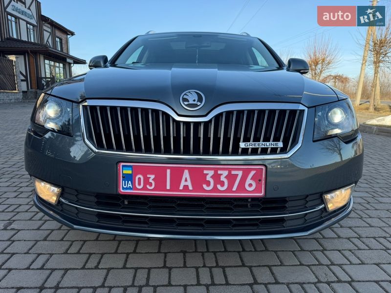 Универсал Skoda Superb 2014 в Луцке