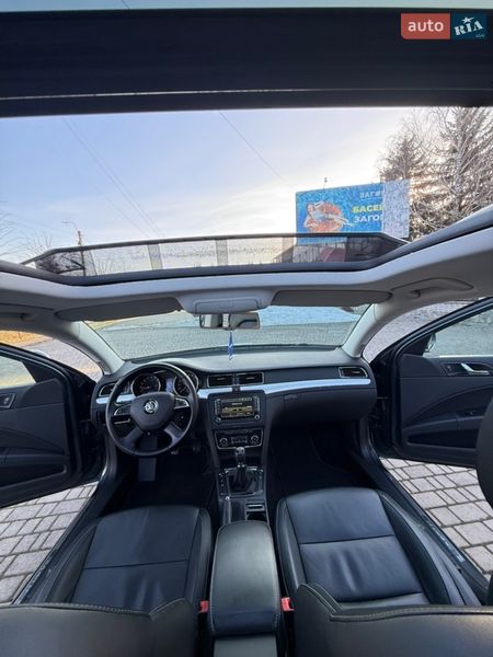 Универсал Skoda Superb 2014 в Луцке