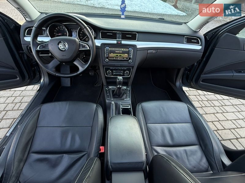Универсал Skoda Superb 2014 в Луцке