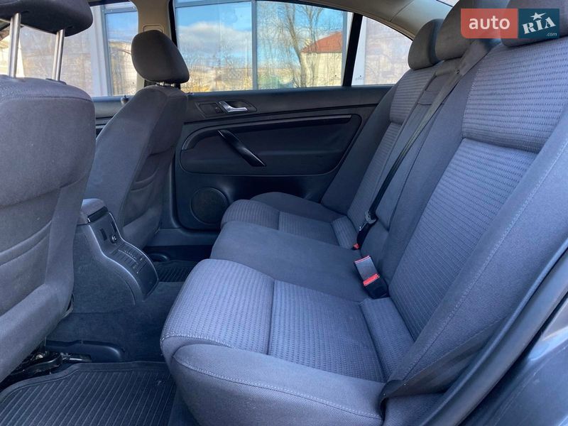 Лифтбек Skoda Superb 2006 в Николаеве