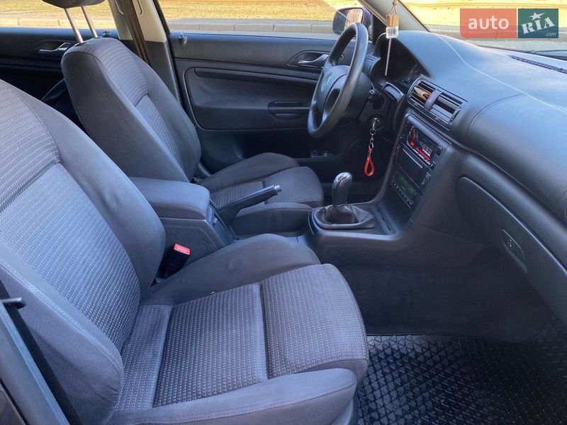 Лифтбек Skoda Superb 2006 в Николаеве