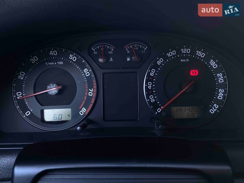 Лифтбек Skoda Superb 2006 в Николаеве