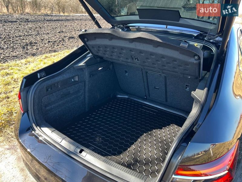 Лифтбек Skoda Superb 2022 в Ровно