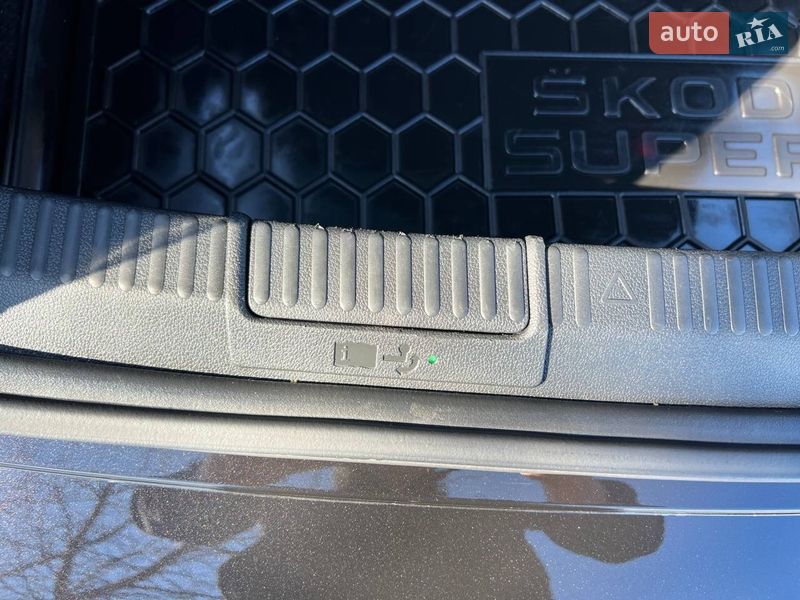Лифтбек Skoda Superb 2022 в Ровно