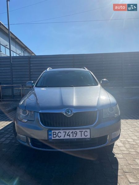 Универсал Skoda Superb 2010 в Дублянах фото 7 Универсал Skoda Superb 2010 в Дублянах