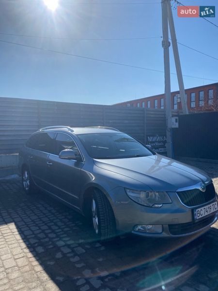 Универсал Skoda Superb 2010 в Дублянах фото 13 Универсал Skoda Superb 2010 в Дублянах