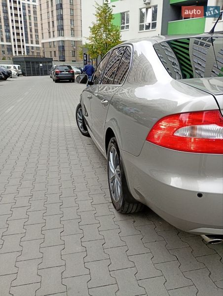 Лифтбек Skoda Superb 2009 в Киеве