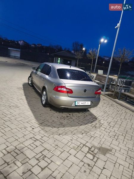 Ліфтбек Skoda Superb 2008 в Львові