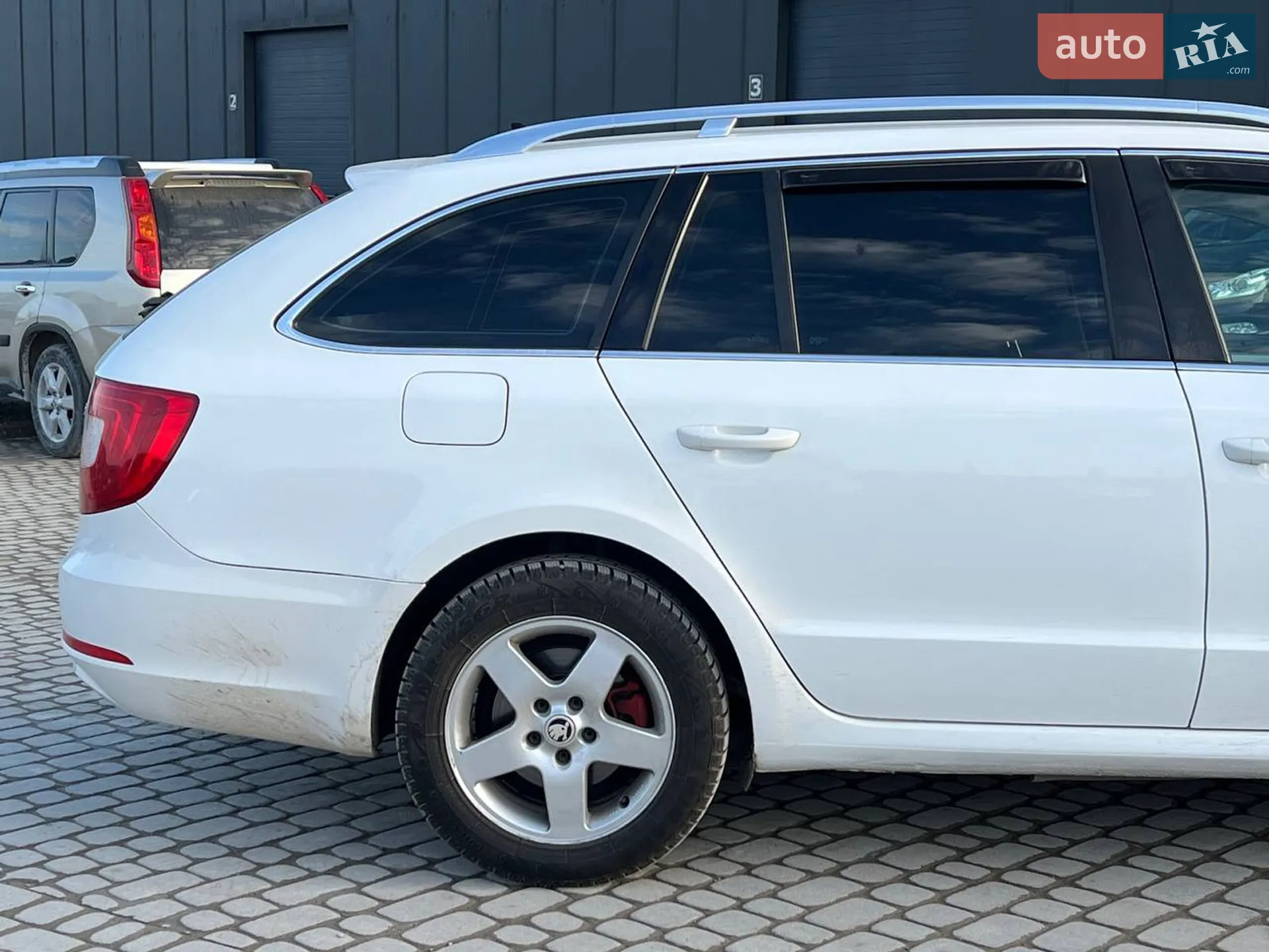 2012 Skoda Superb - мініатюра 8