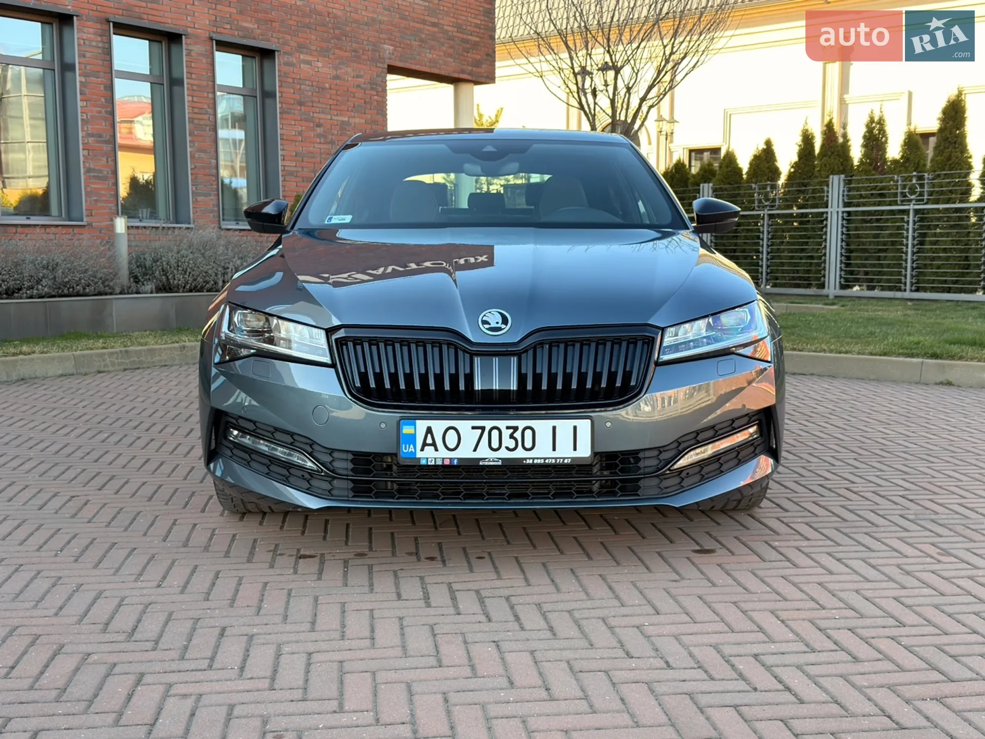 2020 Skoda Superb - мініатюра 2
