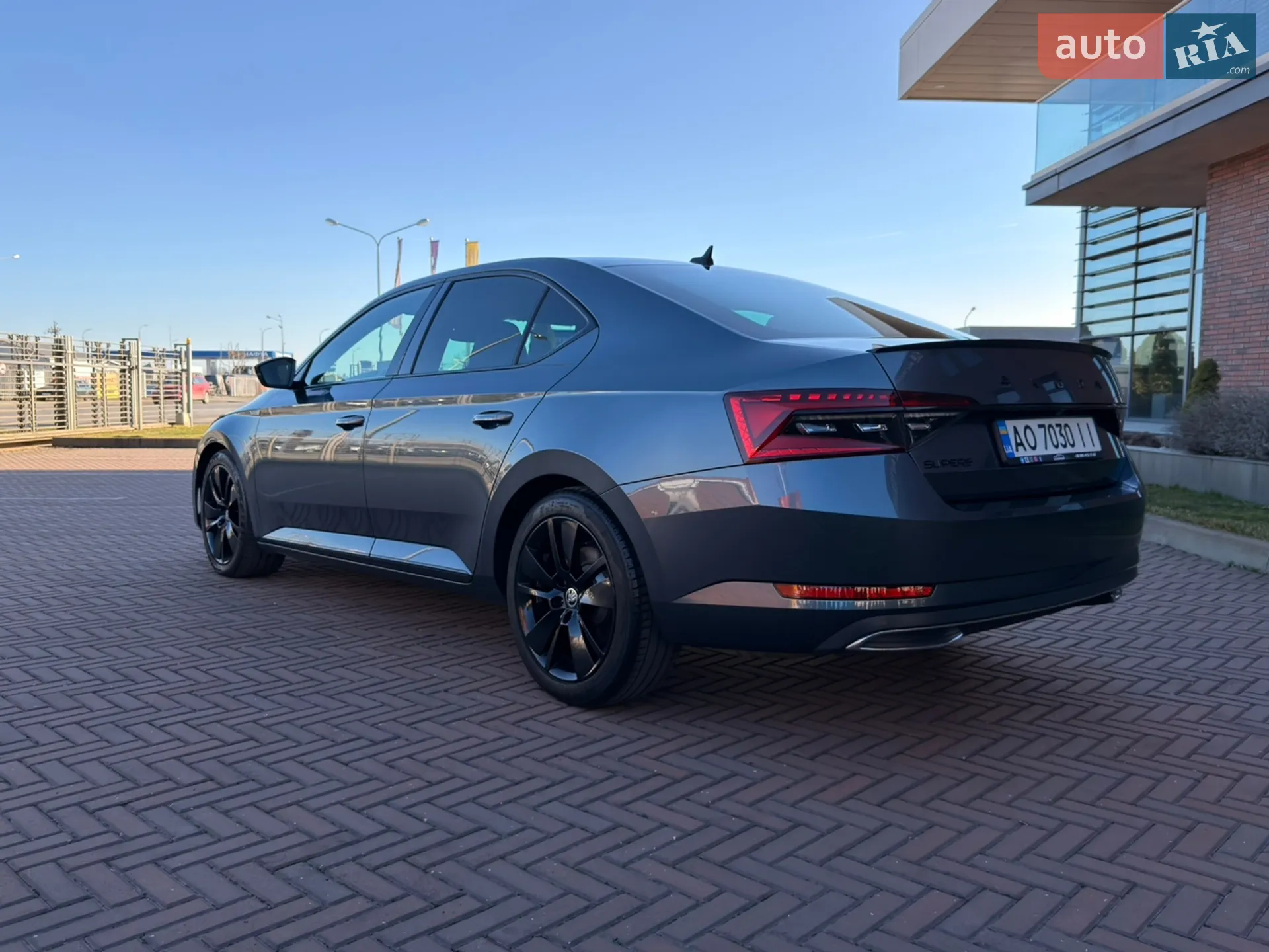 2020 Skoda Superb - мініатюра 10