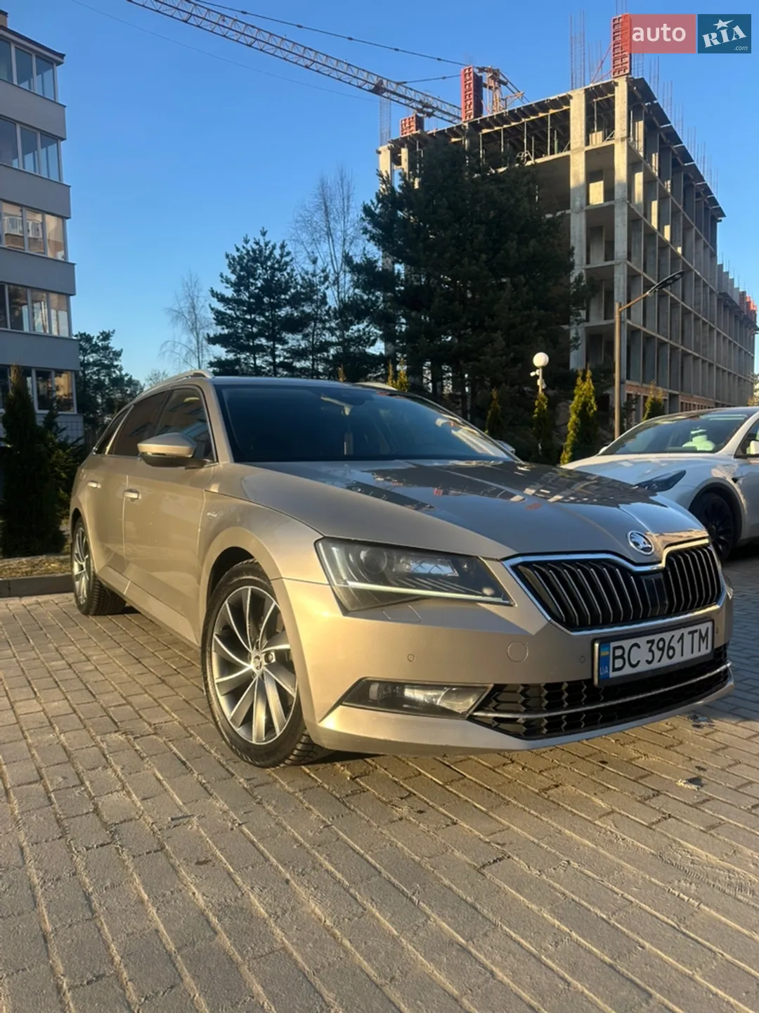 2017 Skoda Superb - фото 1