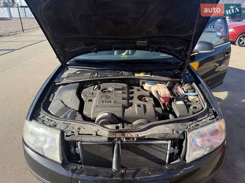 Універсал Skoda Superb 2008 в Києві