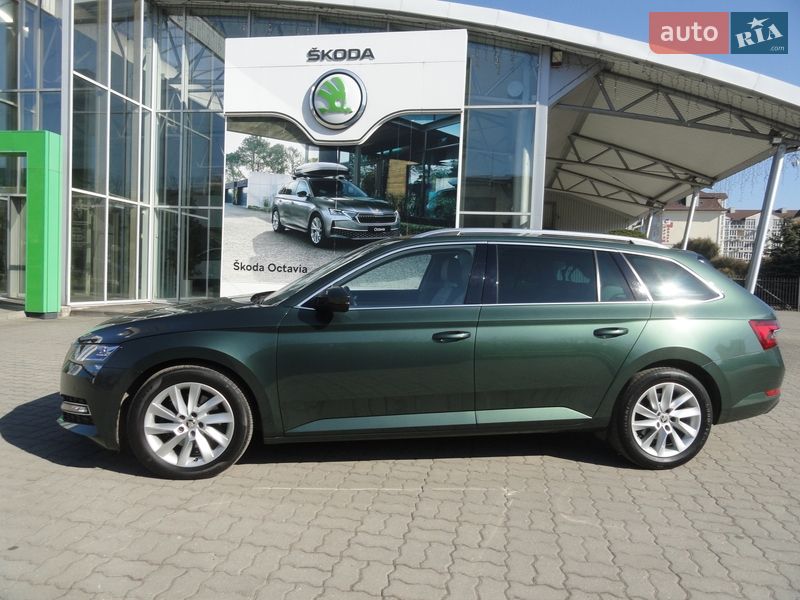 Універсал Skoda Superb 2020 в Луцьку
