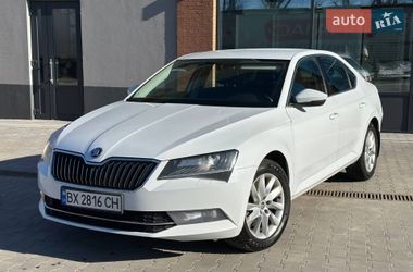 Лифтбек Skoda Superb 2018 в Киеве