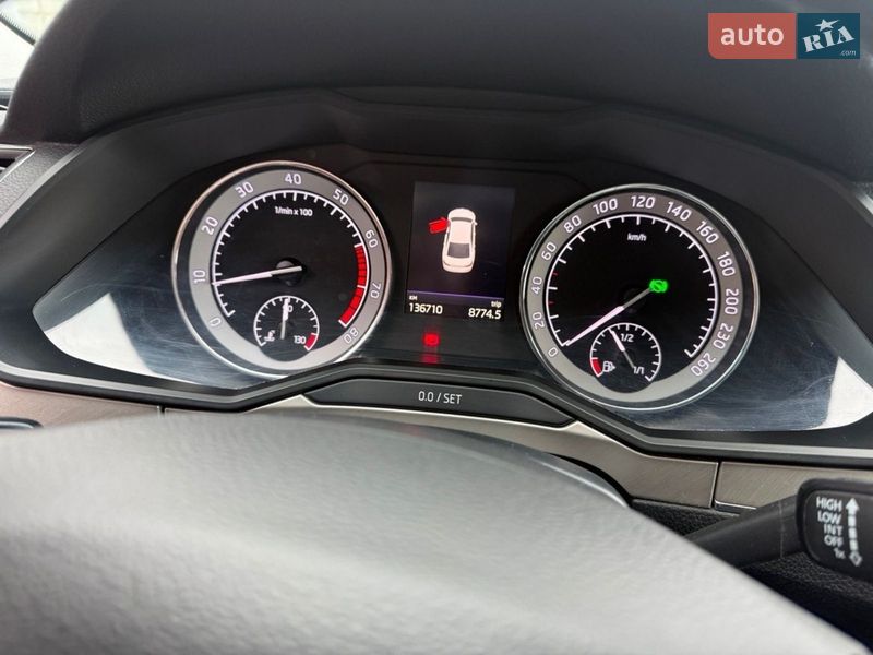 Лифтбек Skoda Superb 2020 в Днепре