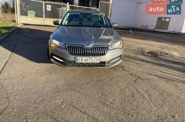 Лифтбек Skoda Superb 2019 в Киеве
