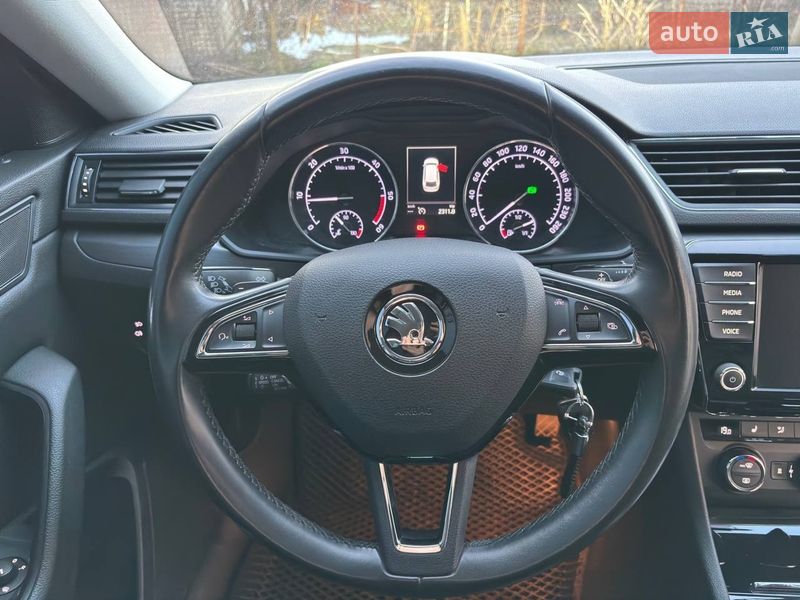 Універсал Skoda Superb 2017 в Гайсину