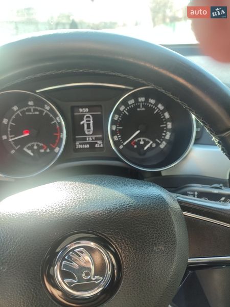 Лифтбек Skoda Superb 2014 в Нежине