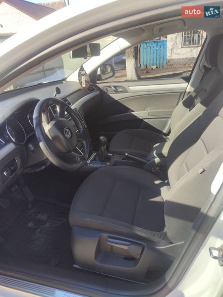 Лифтбек Skoda Superb 2014 в Нежине