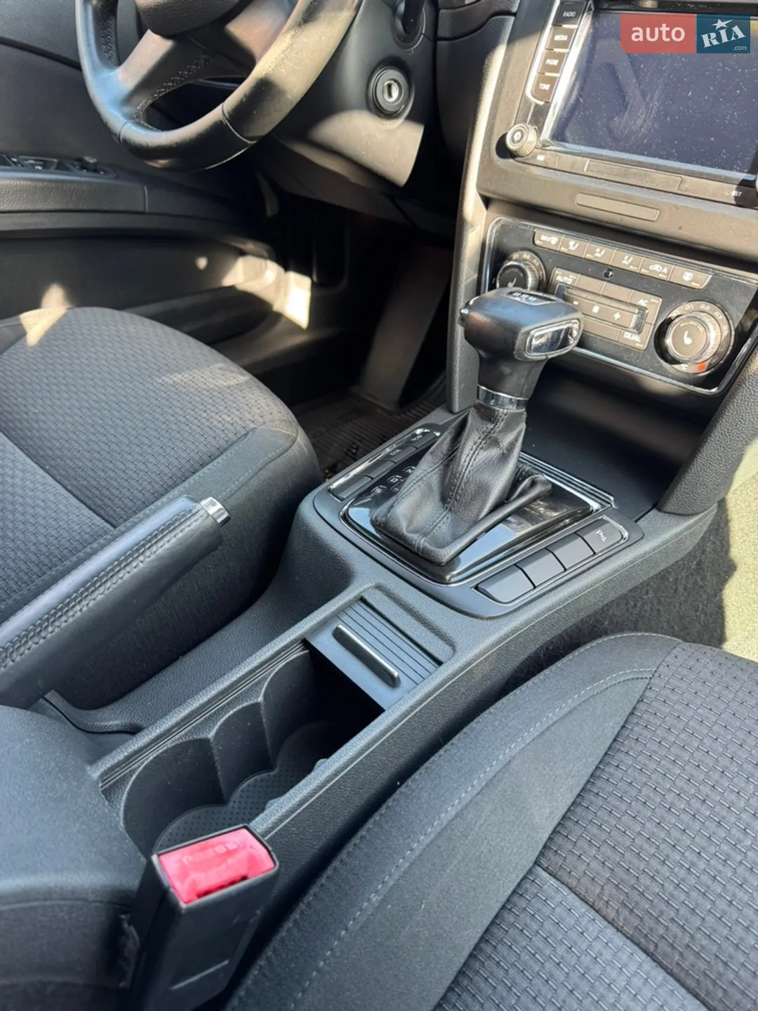 2010 Skoda Superb - мініатюра 26