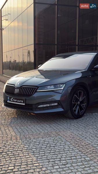 Лифтбек Skoda Superb 2022 в Мукачево
