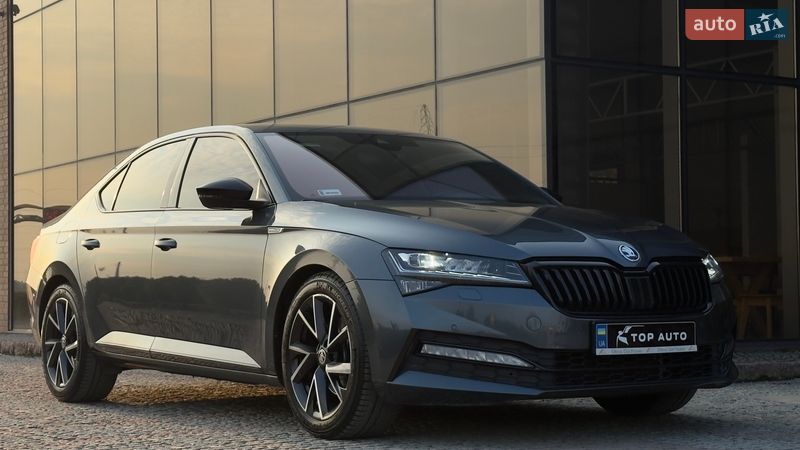 Лифтбек Skoda Superb 2022 в Мукачево