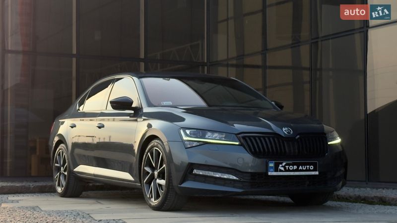 Лифтбек Skoda Superb 2022 в Мукачево